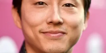 Steven Yeun Oyuncu Profil Görseli